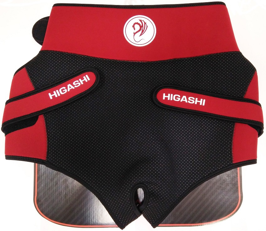 Защита неопреновая HIGASHI Hip-Guard Black/Red