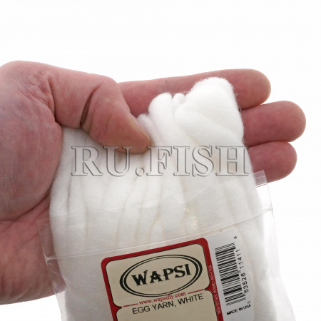 Пряжа Wapsi Egg Yarn White на ладони
