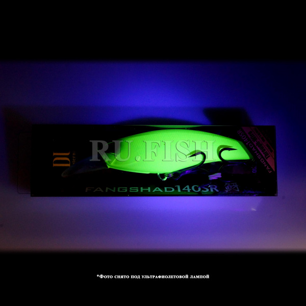 Воблер DUO Realis Fangshad 140SR ACC0028 45 гр, съемка в ультрафиолете