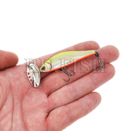 Блесна-воблер Smith AR-HD Minnow 58S 7,7 гр 05 S, на ладони