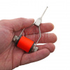 Бобинодержатель Stonfo Steeltech Bobbin в руке