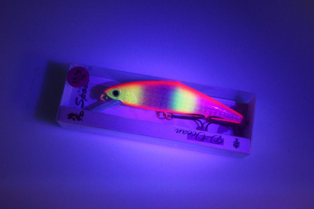 Воблер D-Ocean D-River 85S 15.5 гр 79, съемка в UV