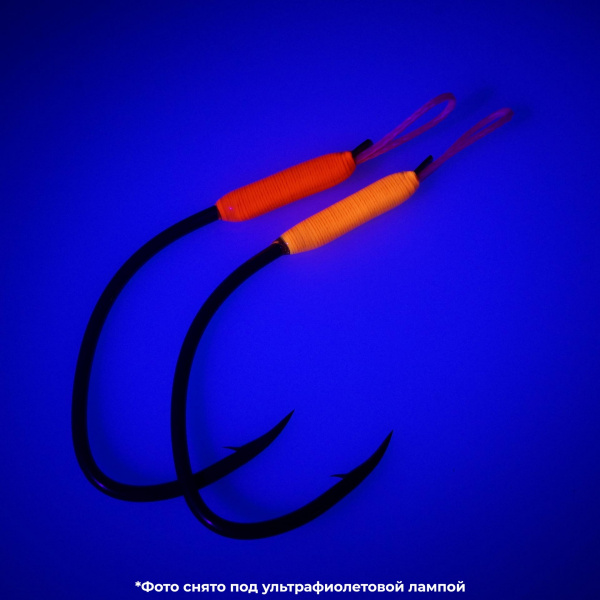 Ассист хуки Striker Ultimate Trophy №LL Fl Light Orange / Fire Orange for spoon 2 шт, съемка в ультрафиолете