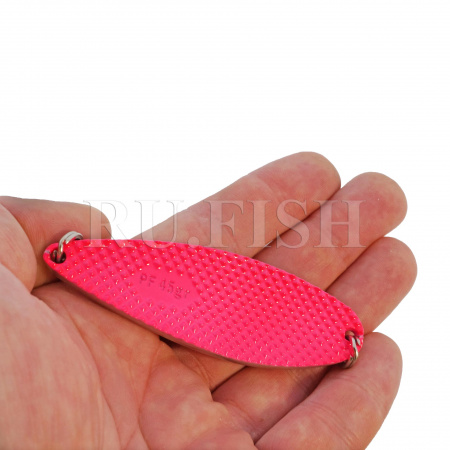 Блесна на кету Primfishing Salmon H 45 гр PRSH119 Glow на ладони