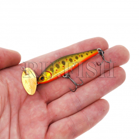 Блесна-воблер Smith AR-HD Minnow 58S 7,7 гр 04 G, на ладони